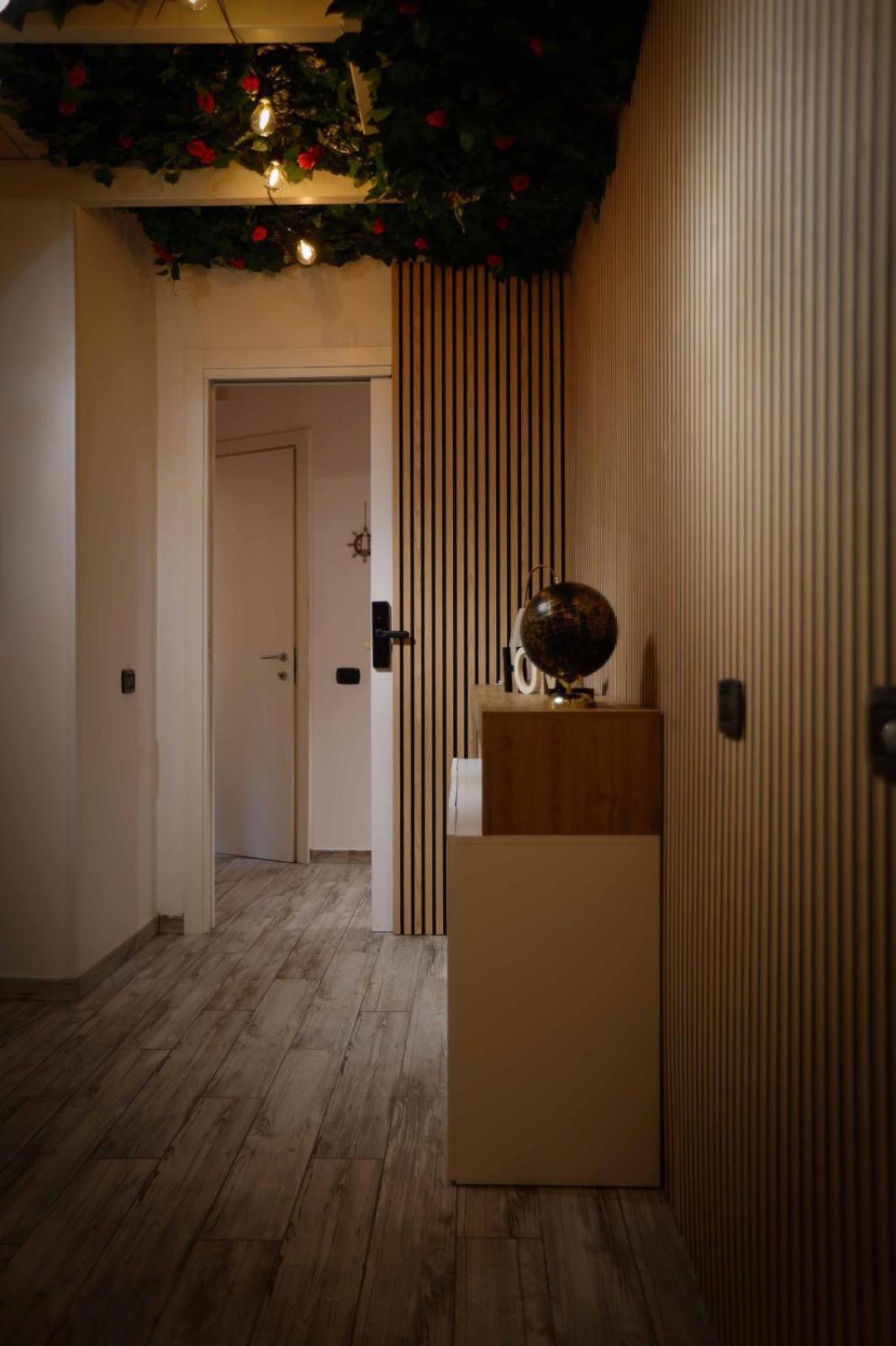 Stay In The Heart Of Salerno - Near The Duomo "La Finestra Sul Borgo" 外观 照片